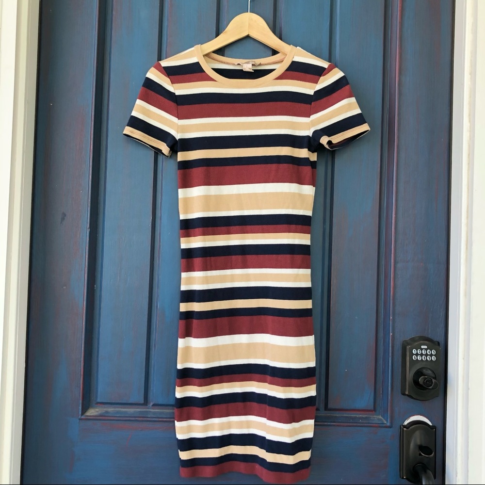 Forever21 Bodycon Striped Mini Crew Neck Dress